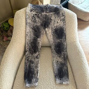 Lululemon 7/8 Marble Leggings